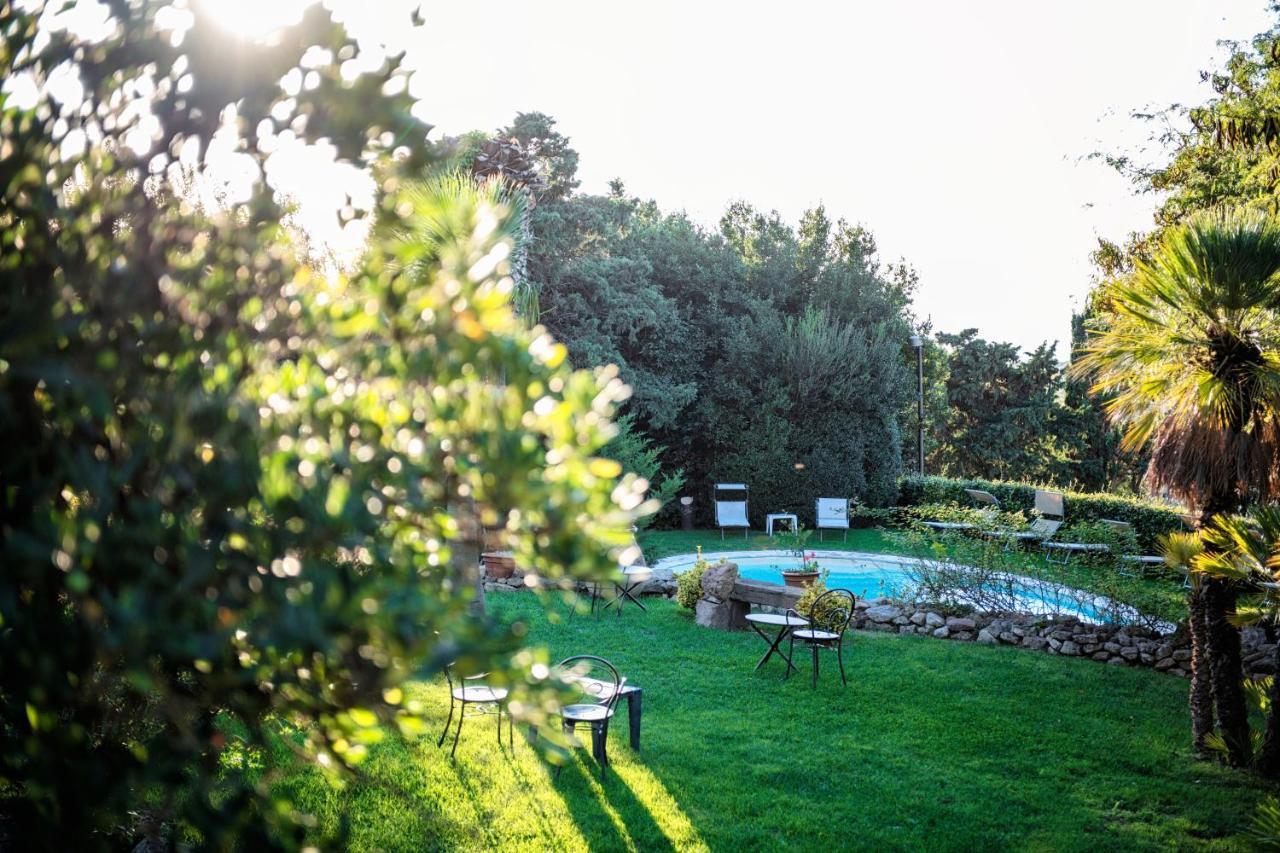 Hotel Villa Gli Asfodeli Tresnuraghes Extérieur photo